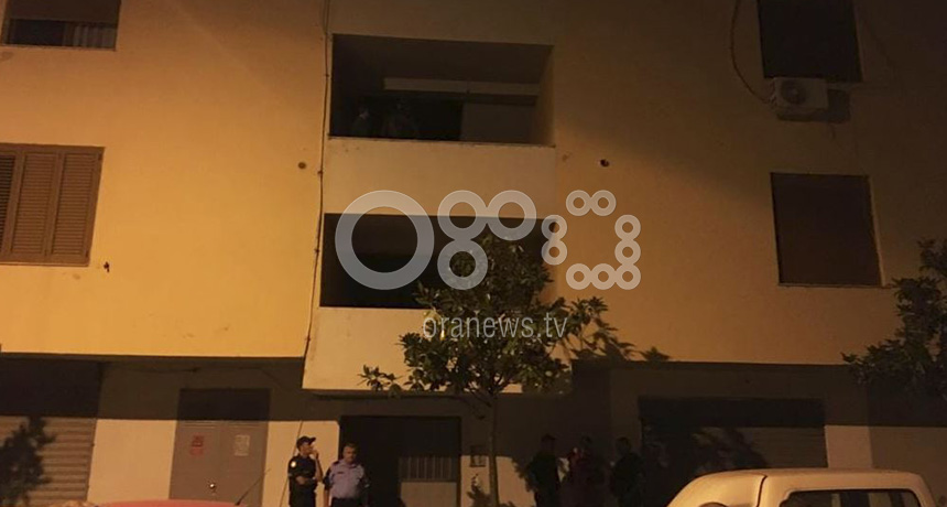 Shpërthimi me tritol në Vlorë, e shkuara e pronarit të banesës dhe djegia e makinës