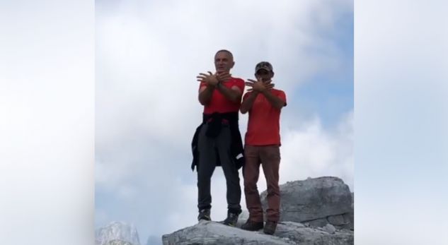 Presidenti Meta shuan kureshtjen: Ja pse zgjodha të kaloja pushimet në male