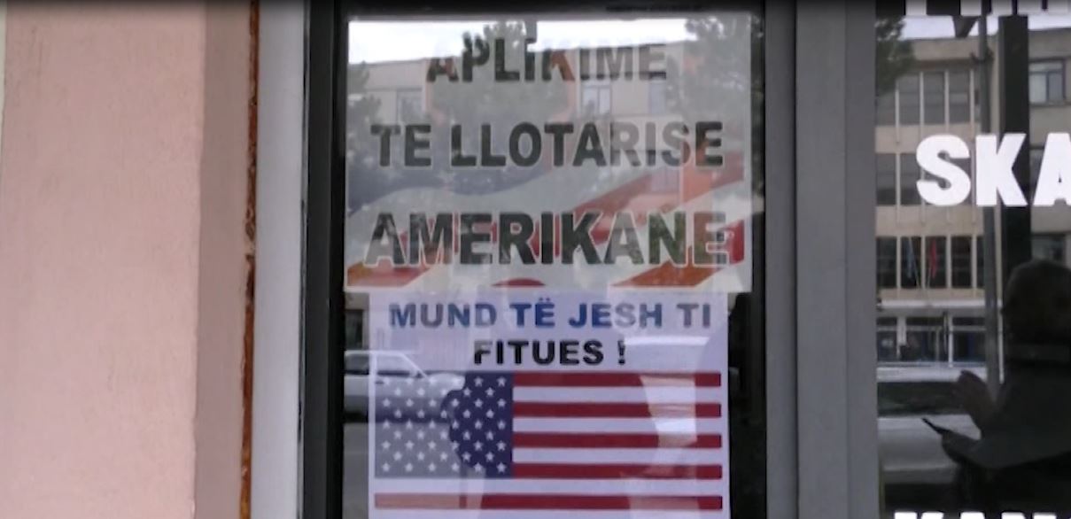 Kuksianët “tradhëtojnë” kamionin për Angli, dynden drejt llotarisë amerikane