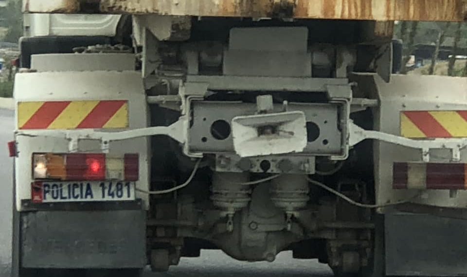 Deputeti publikon pamjet: Policia ka filluar të merret me ndërtim