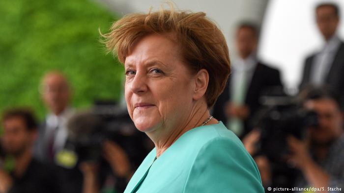 Ora po troket për Angela Merkel, por sa shpejt?
