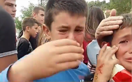 Dhuna ndaj nxënësve në Mengël, PD kallëzim penal për policinë e Elbasanit