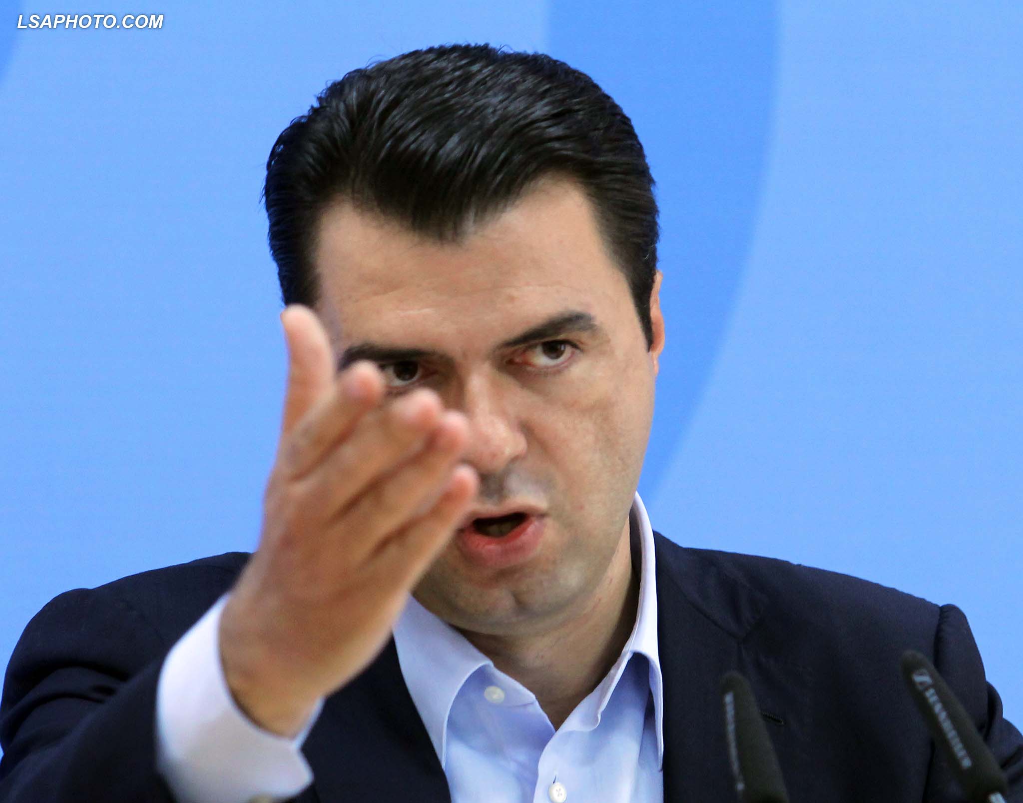 Shpërthen Basha: “Nuk ka më qeveri, por një tufë banditësh që kanë kapur shtetin”