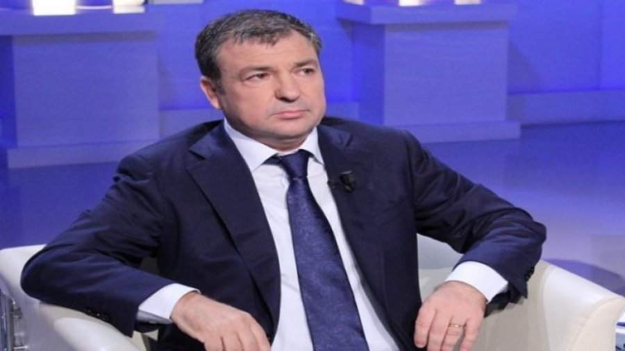 A keni hyrë në shtëpinë e Avdulajve? Ja si përgjigjet Dako