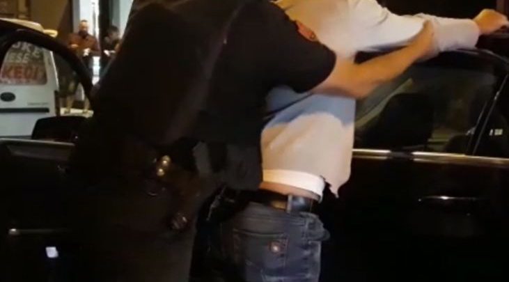 VIDEO/Pjesë e grupeve kriminale në Itali, kapet durrsaku me dy emra