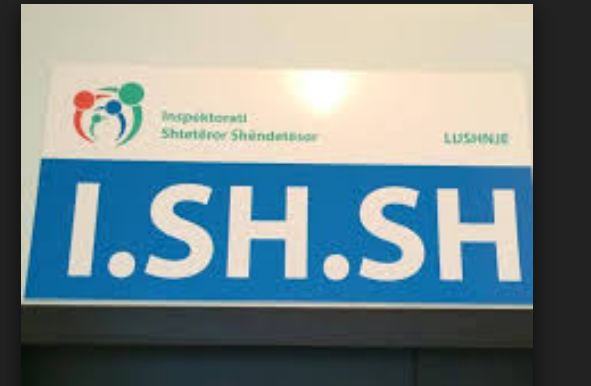 Jep dorëheqjen krejt papritur kreu i ISHSH, njoftimin e jep në rrjetet sociale