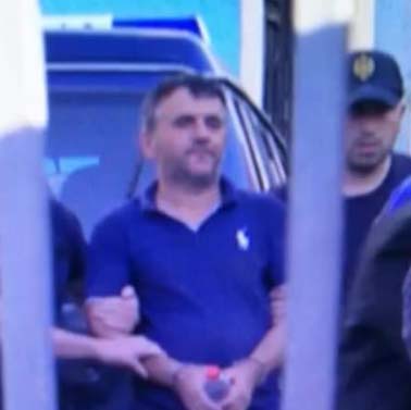 Tenton të vetëvritet autori i masakrës së Matit