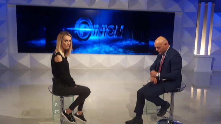 Xhisiela ndryshon deklaratat : Gjithcka e bera nga xhelozia