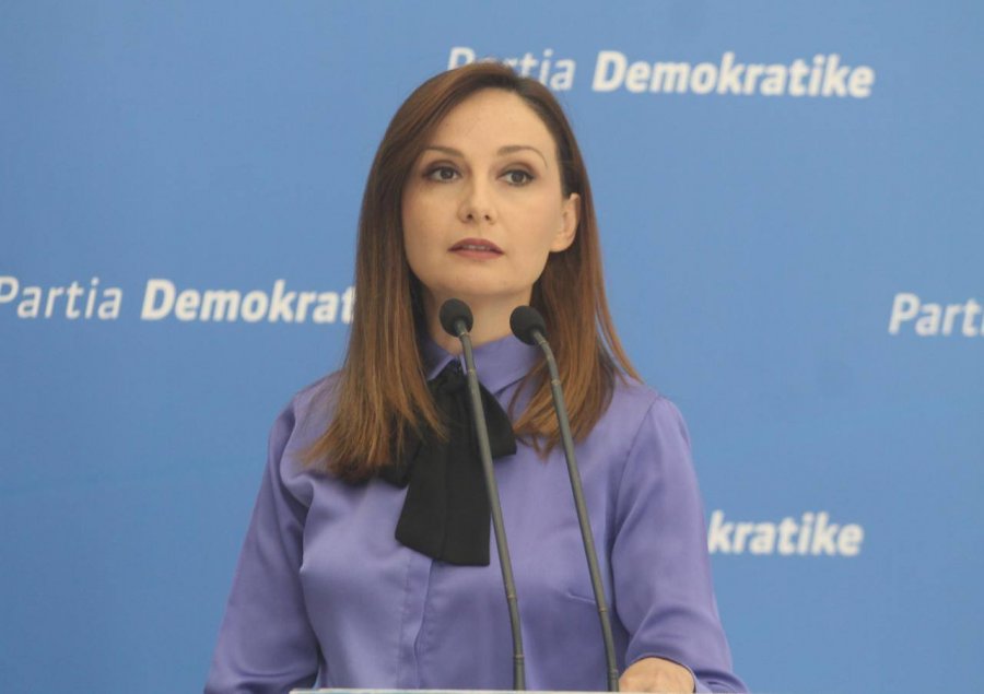 VIDEO/ Tabaku: “Arrestimi i Rrajës truk i Ramës, pas 6 muajsh del nga burgu”