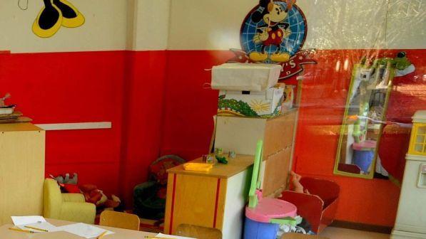 Rrihnin fëmijët dhe i kërcënonin me vdekje, arrestohen 4 mësues