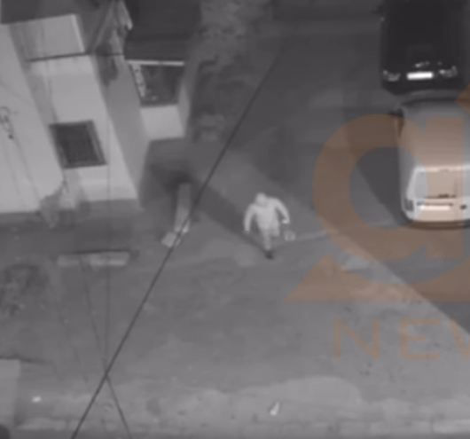 VIDEO/Si u dogj makina e drejtoreshës së Qendrës Sociale në Tiranë