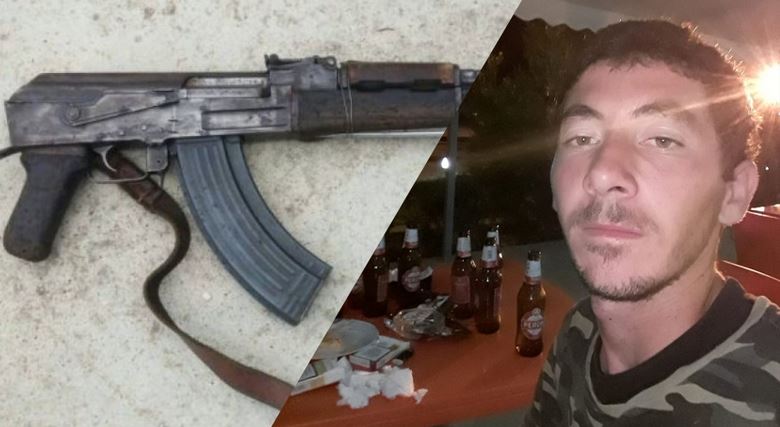 FOTO/Gafa e Ministrisë së Brendshme me grafikët: Nuk i quan 8 të vrarët në Selenicë