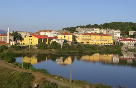 Helmohen fëmijët e kopshtit në Pukë, kryebashkiaku socialist kërcënon prindërit që të fshehin ngjarjen