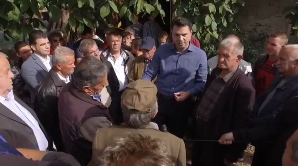 VIDEO/’Bëni derman po hytë në fuqi’…Basha takon fermerët në Korçë