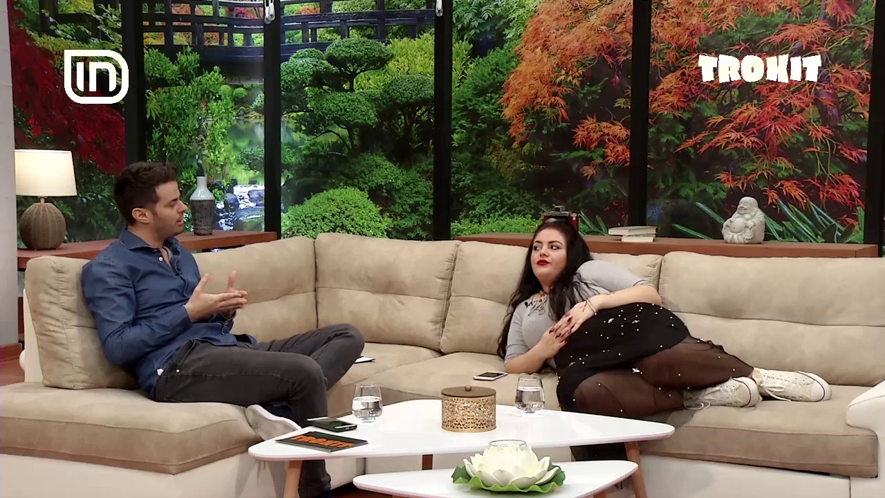 VIDEO/Luana apo Ermali? Këngëtarja tregon se kush e ka paguar më mirë