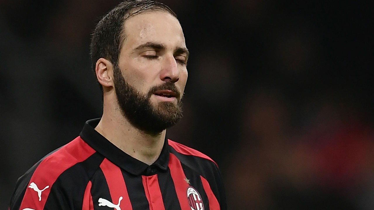 Bomba e gazetarit: Higuain është penduar që shkoi tek Milani, çfarë do të ndodhë në Janar