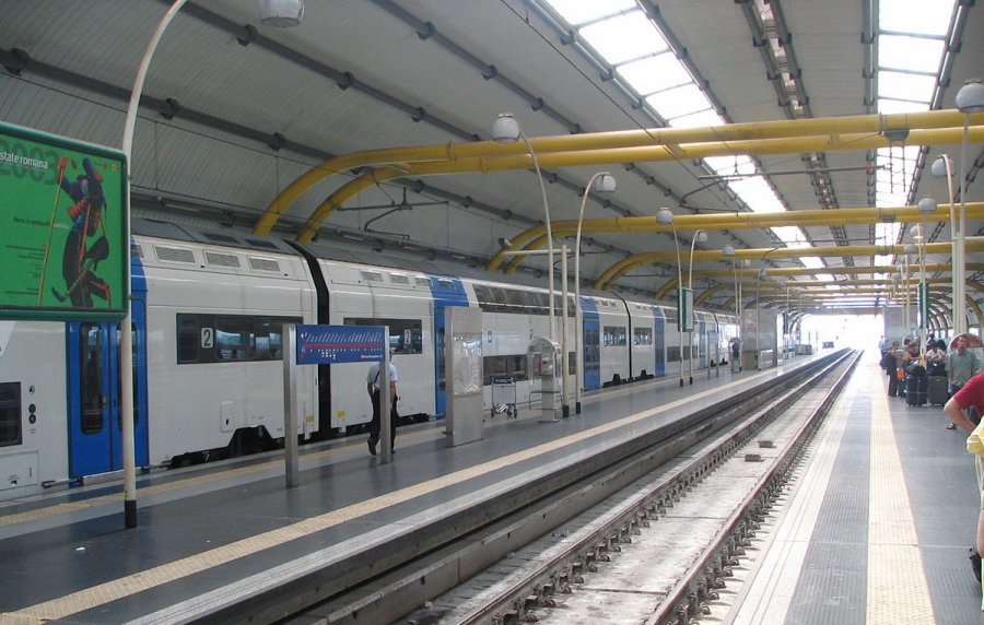 Arrestohet legjenda e futbollit, tentoi të përdhunojë një grua në tren