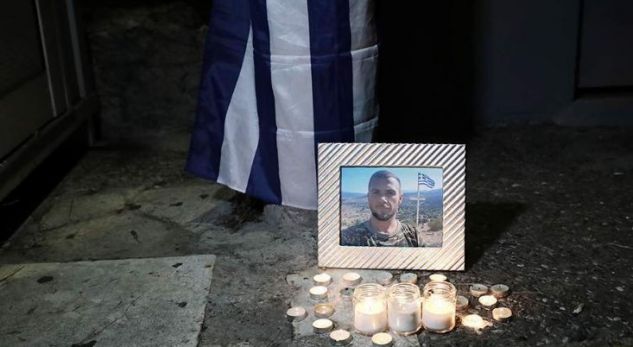 Në varrimin e Kacifasit do të marrin pjesë 2 mijë grekë, mediat njoftojnë për protesta