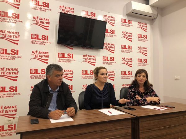 Kryemadhi nga Durrësi: “Rilindja mbolli krimin, ta largojmë me protesta mbarëpopullore”