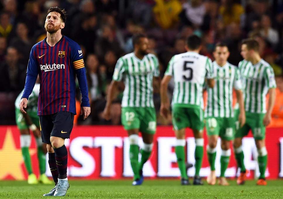 VIDEO/ Barcelona fiton Messin, por mposhtet nga Betis në Camp Nou