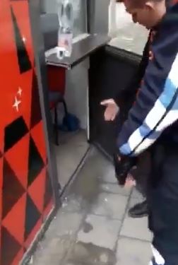 VIDEO/I vendosën plumb në derë, kërcënohet koordinatori i LSI-së: Kam vetëm një telash me Rilindjen