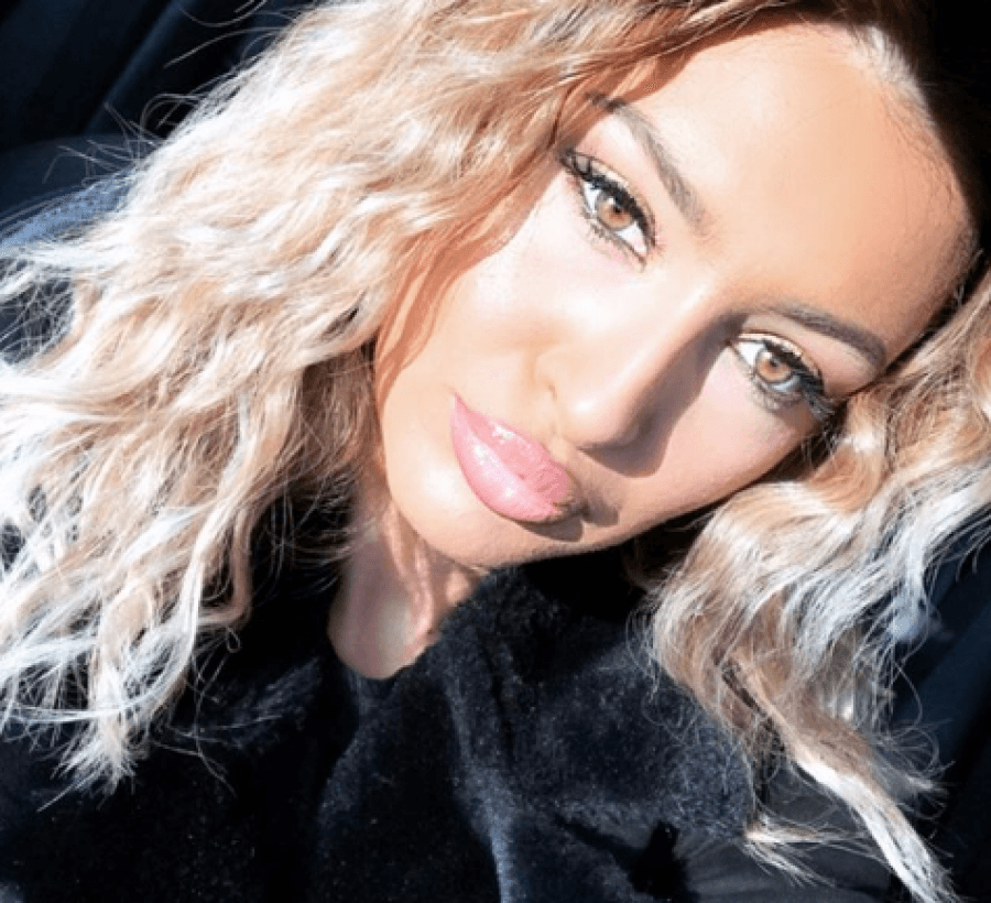 FOTO/ Pasi e ofendoi, reperi shqiptar i bën diçka të qartë vajzës së deputetit