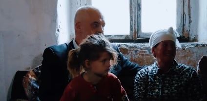 VIDEO/’Bamirësi Edi Rama përdor mjerimin për propagandë’