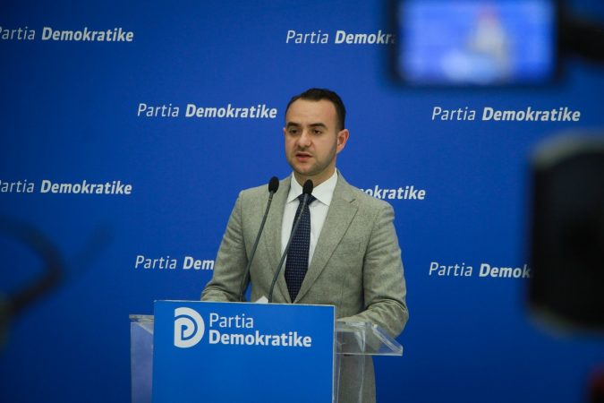 VIDEO/PD: Të arrestohet pa vonesë, Dako është në komunikim të vazhdueshëm me bandat