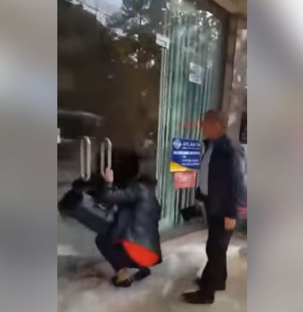 DENONCIMI/Shefi i zjarrëfikësve në Peshkopi me të shkuar kriminale, nuk pyet për ligjin