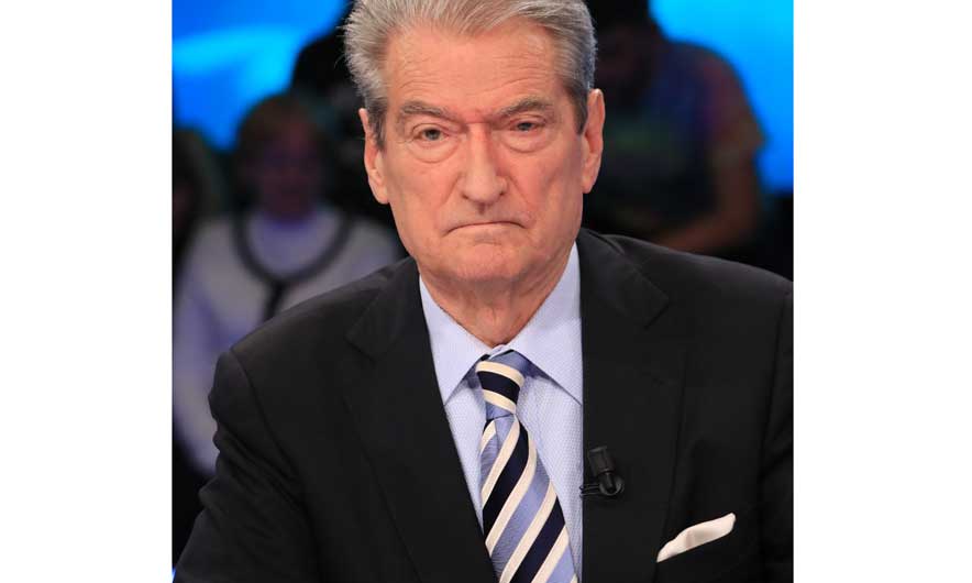 A ngjan protesta e studentëve sot me atë të 1990-s? Ja si përgjigjet Sali Berisha