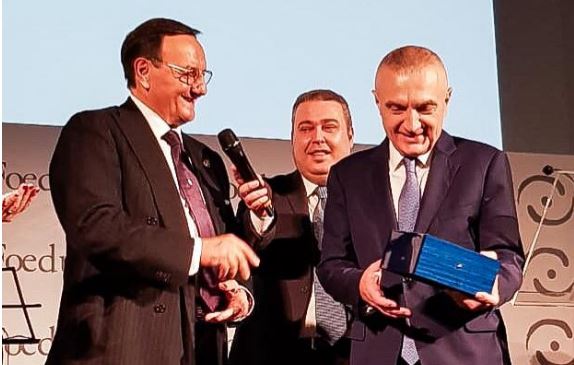 Presidenti Meta vlerësohet me çmimin “Politikani ndërkombëtar i vitit 2018”