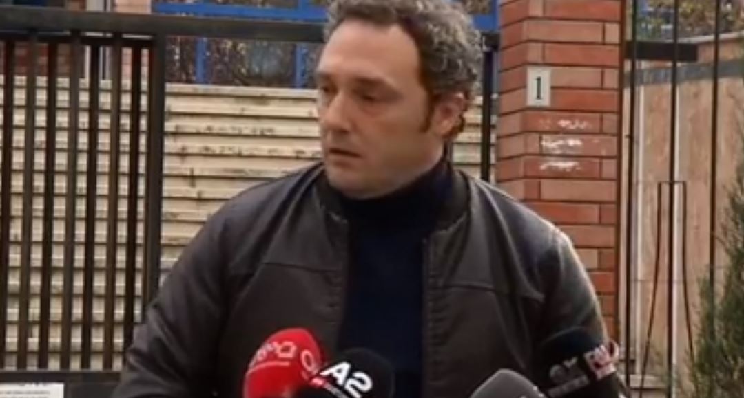 VIDEO/Deputeti në maternitetin “Koço Gliozheni”: Situata katastrofë, ministria bën propagandë