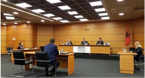 Shkarkohet një tjetër kryetar gjykate