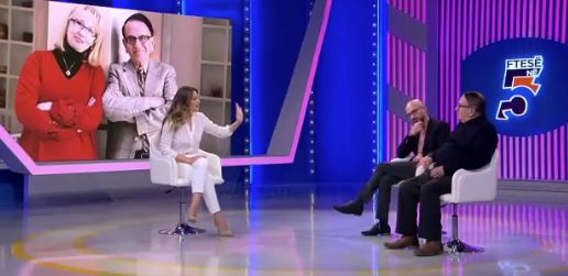 Kompozitori i njohur vë në siklet moderatoren: Të kam afër ty pse duhet ta puth gruan?