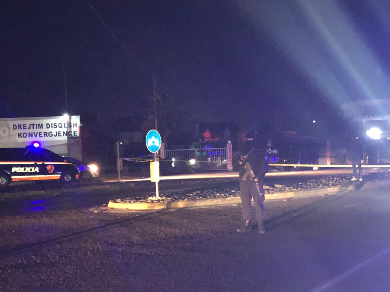 LAJMI I FUNDIT/ Luftë në Elbasan, tre të vrarë