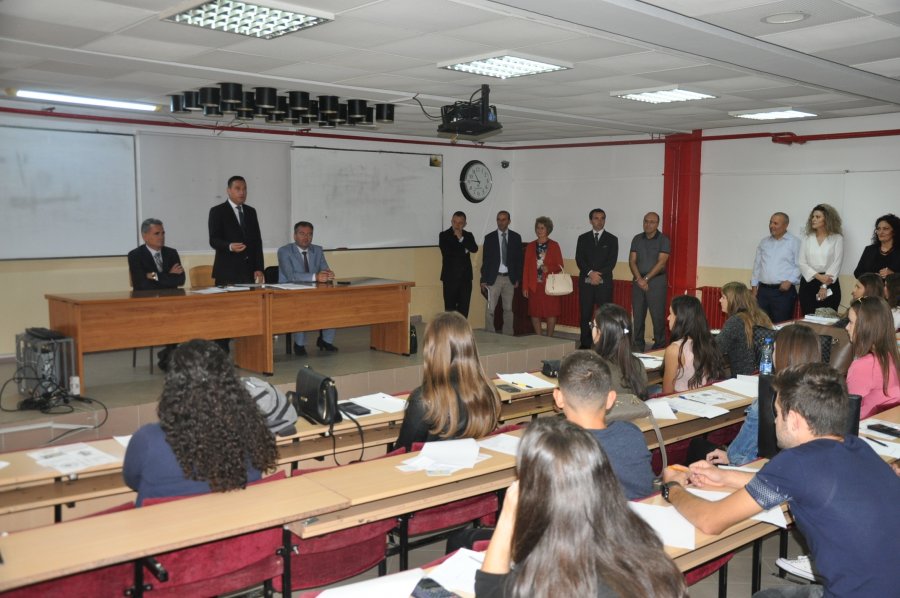 Protesta/ Studentët dhe dekanati i Ekonomikut dalin me 12 vendime të rëndësishme