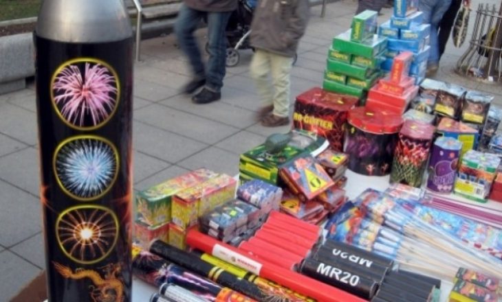 Pas Tiranës edhe Roma ndalon fishekzjarrët për Vitin e Ri