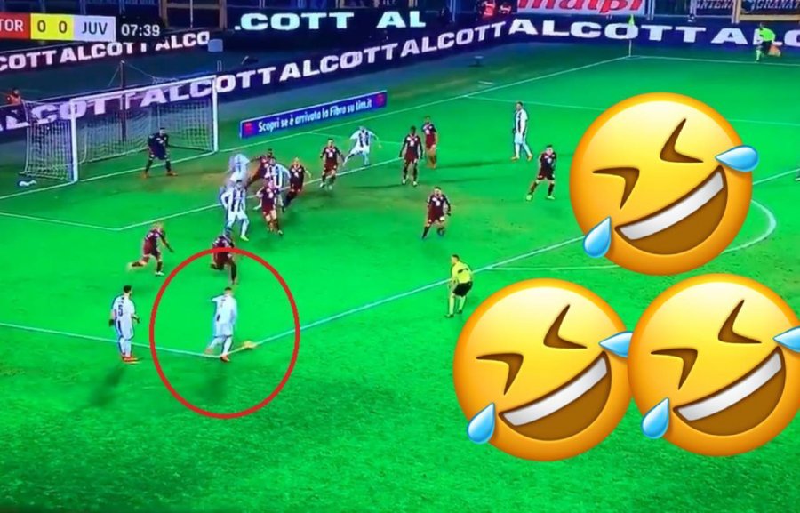 VIDEO/ Qeshni me lot, Ronaldo gjuan goditjen e dënimit por “turpërohet” keq