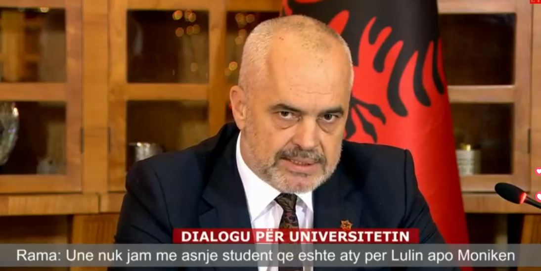 VIDEO/Studentët e refuzojnë, Rama vijon me konferencën: Pse zoti jam unë t’i zgjidh të gjitha?