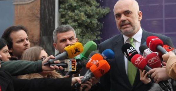 Mbledhja e PS, Rama pranon gabimet: Çdo gjë hap pas hapi, e di radhën e lëvizjeve