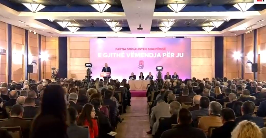 Ndryshimet në qeveri, ikin 8 ministra, Erion Braçe bëhet zv.Kryeministër