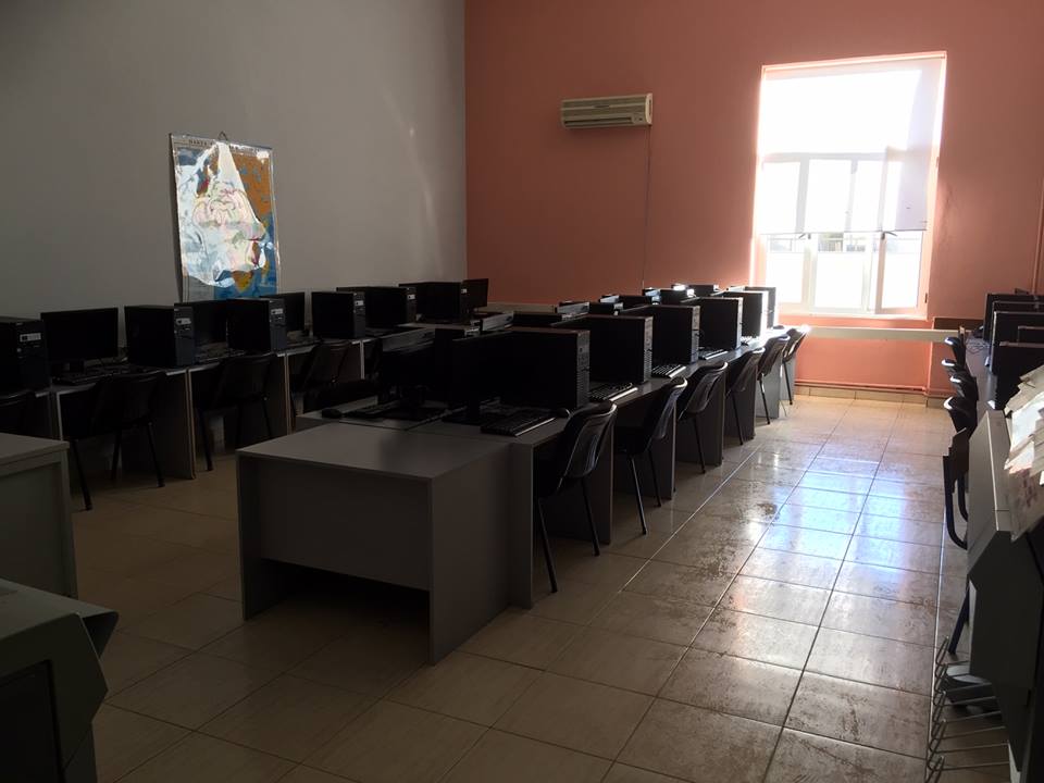 Pedagogu nuk e fsheh dot emocionin: Pamja më e bukur, ja çfarë u thashë studentëve