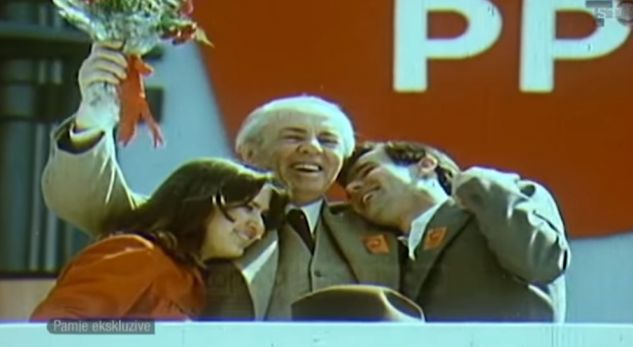 Fatmir Xhafaj mbi supet e Enver Hoxhës, fotot e para si HETUES!