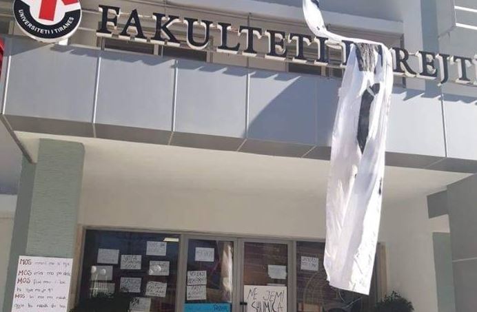 Juridiku nis nesër mësimin te gjimnazi “Petro Nini Luarasi”