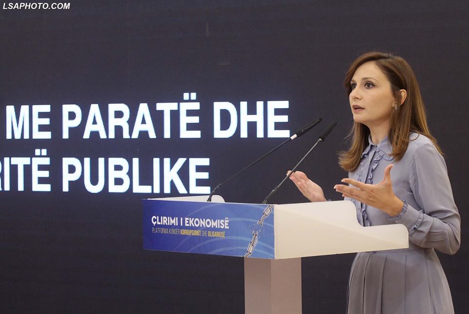 Jorida Tabaku skanon PPP-të: Të gjitha janë korruptive
