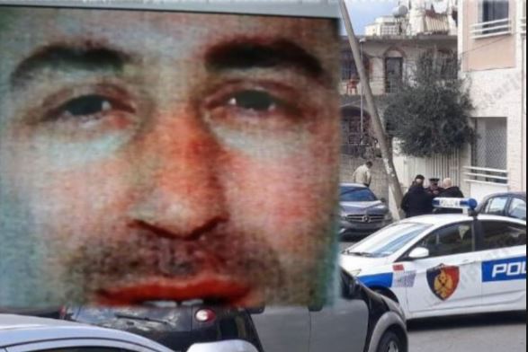 Detaje nga vrasja e ish-policit në Tiranë, makina e autorëve me targa të falsifikuara