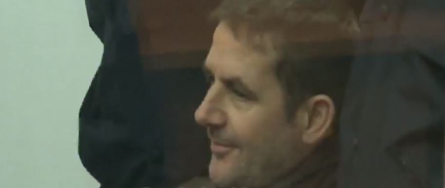 FOTO/Nis seanca, Balili me pranga në duar para Gjykatës