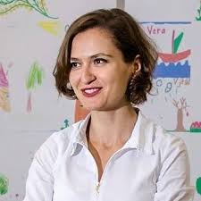 Ministrja e re e Arsimit, Shahini: Ja cfarë mendon për protestën e studentëve