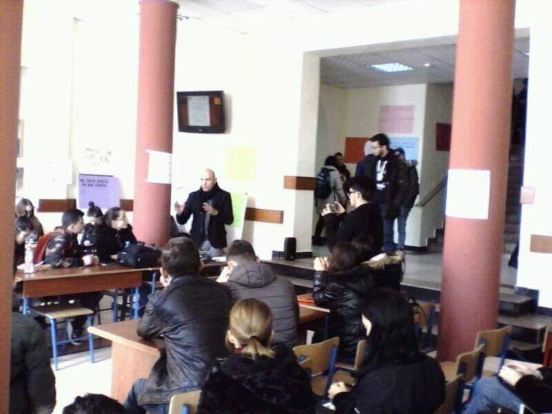 FOTO+VIDEO/Bojkoti vazhdon, studentët janë të vendosur