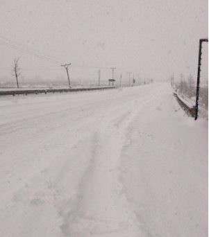 FOTO/Gjirokastra drejt bllokimit nga dëbora, deputeti: Shtabi i emergjencës as dëgjohet dhe as ndjehet